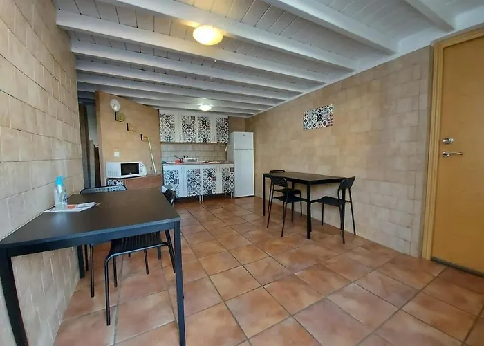 Πανσιόν Maxitenerife Σαν Κριστόμπαλ ντε Λα Λαγούνα